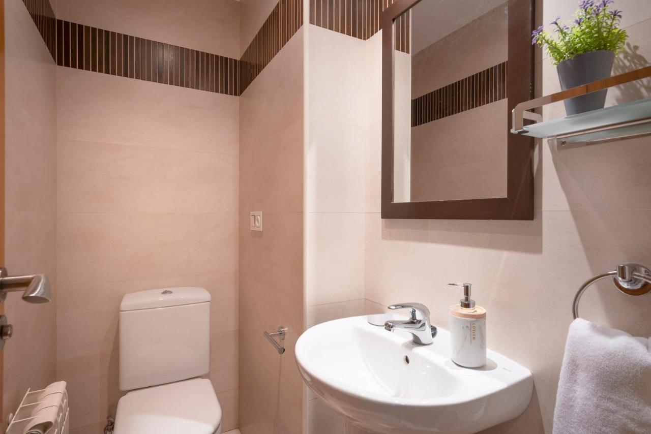Enjoygranada Emir 4C + Parking Apartment Bagian luar foto