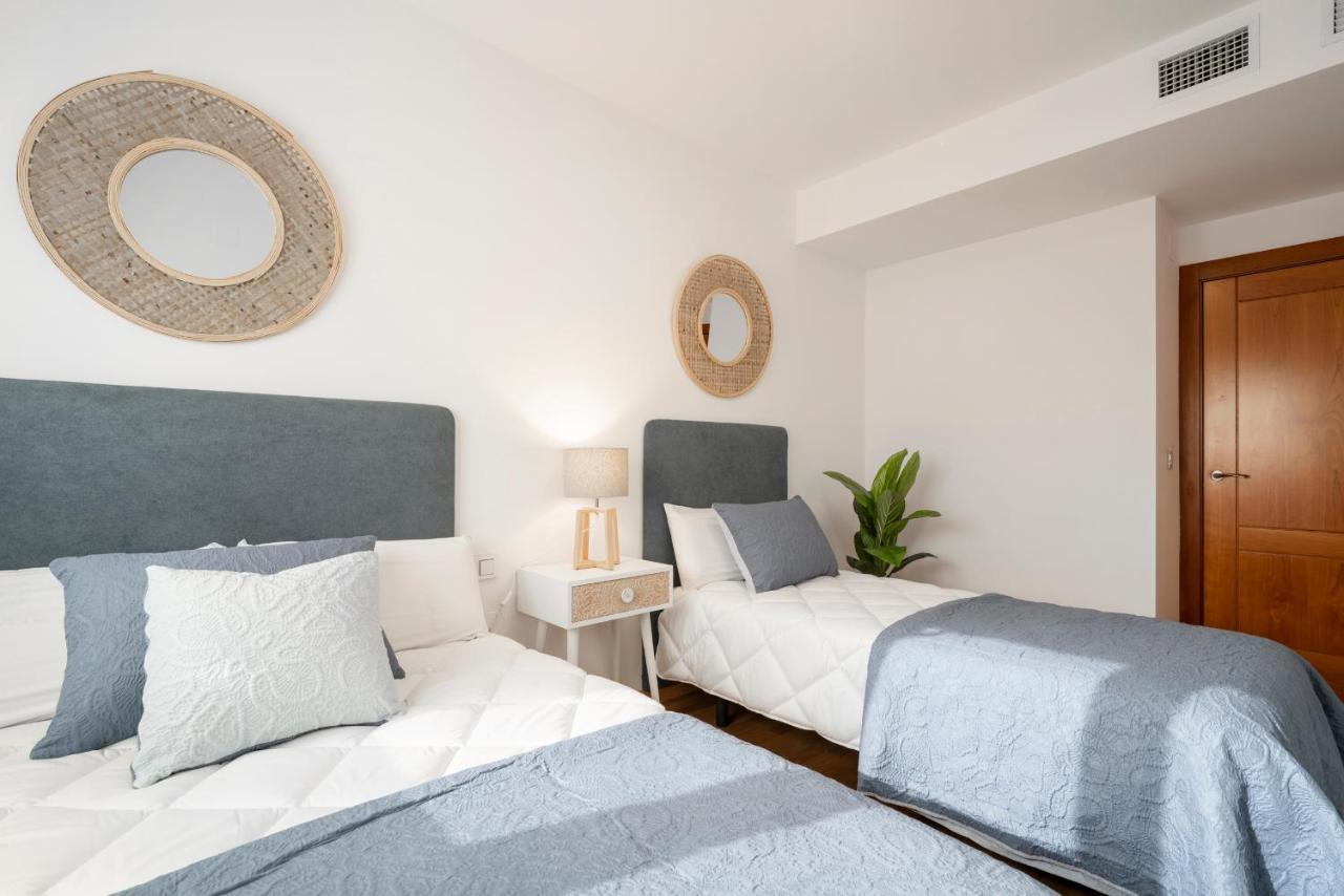 Enjoygranada Emir 4C + Parking Apartment Bagian luar foto