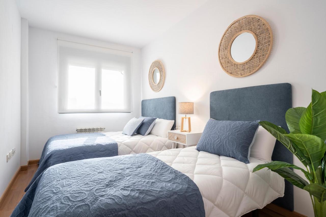 Enjoygranada Emir 4C + Parking Apartment Bagian luar foto